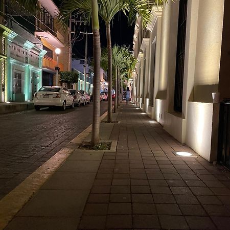 New & Modern, 5 Star Area, Walk 2 Beach, Pool, Views, King Bed Mazatlan Dış mekan fotoğraf